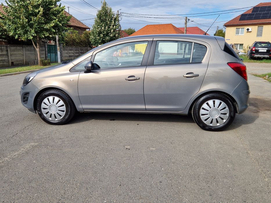 Opel Corsa D Facelift 1,2 An 2013