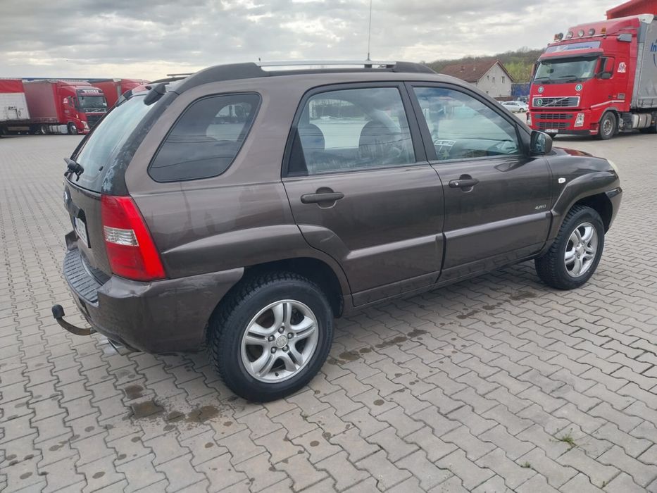 Kia Sportage.