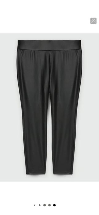 Ефектен дамски черен кожен клин