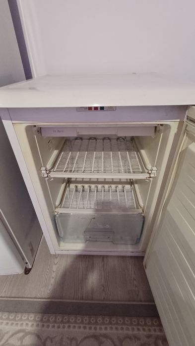 Морозильник Beko