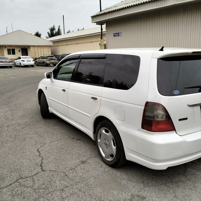 Продам Хонду Одиссей Ра7 2002гв 2.3