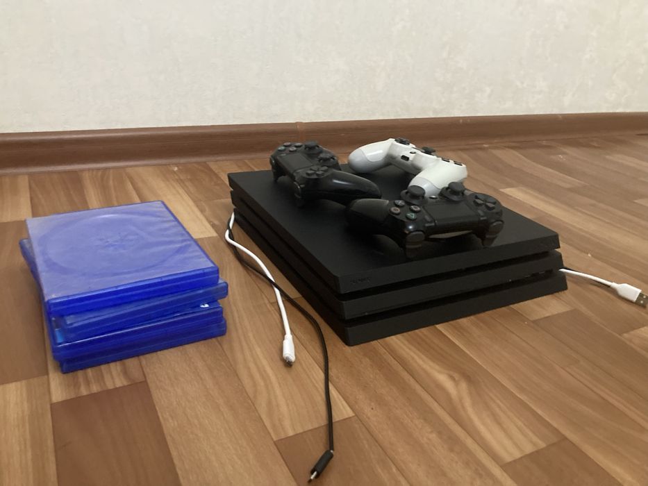 Обменяю Playstation 4 pro 1TB