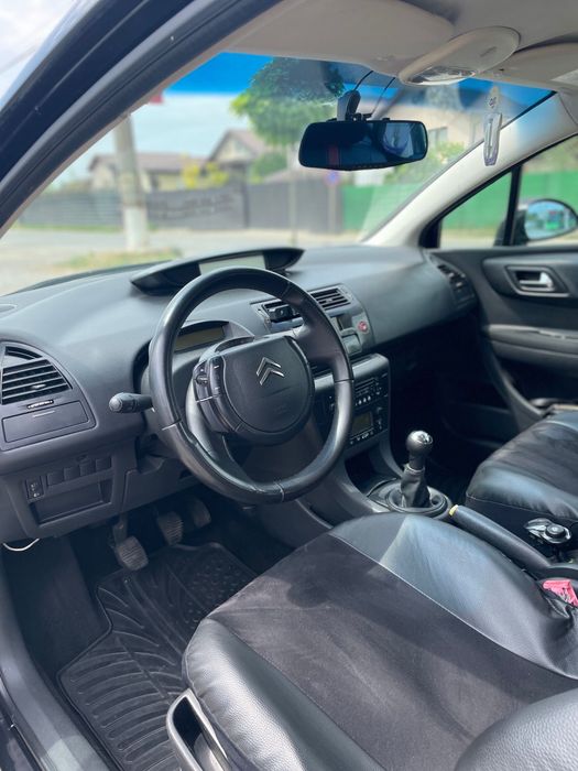 Citroën C4 Coupe, 2005, benzină, negru
