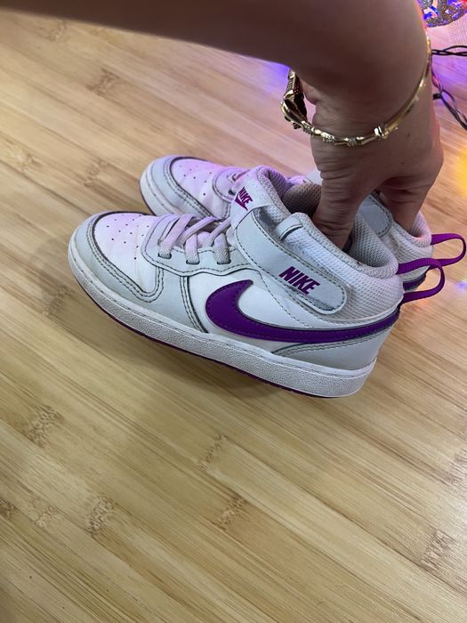 Найк маратонки