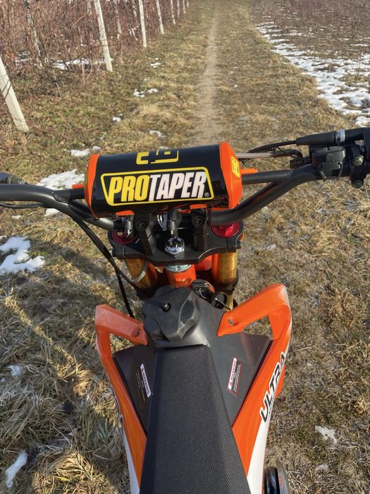 Vand crss 125 cc in stare perfecta de functionare