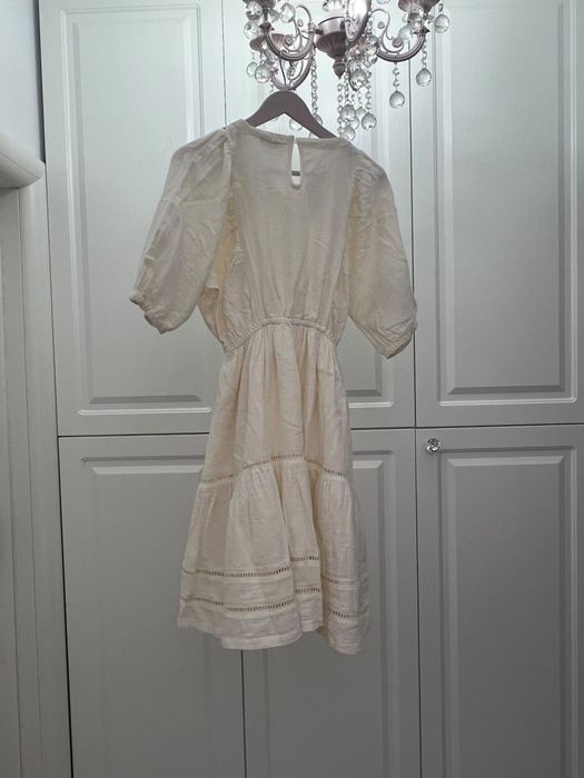 Vand rochie cu broderie pentru fete 9-16 ani