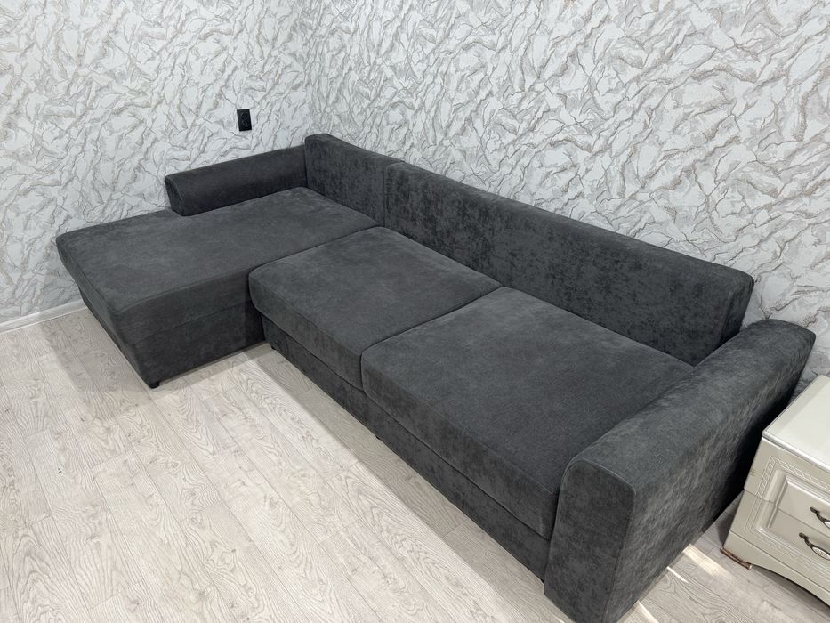Продам диван в нормальном состоянии
