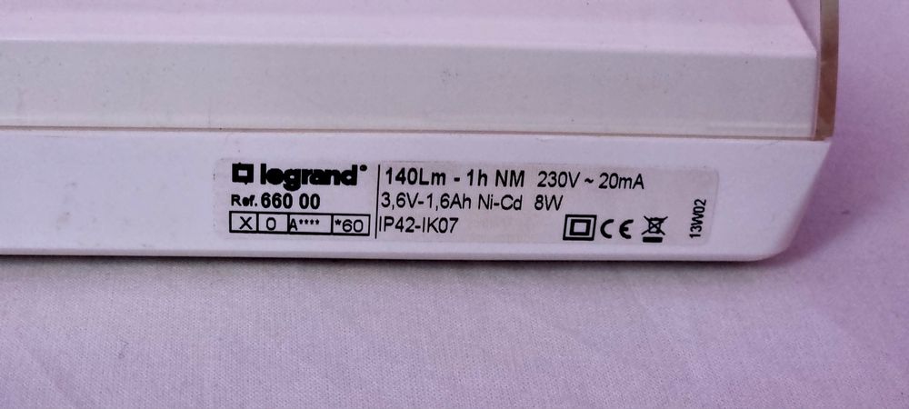 Lampa de emergenta Legrand S8
