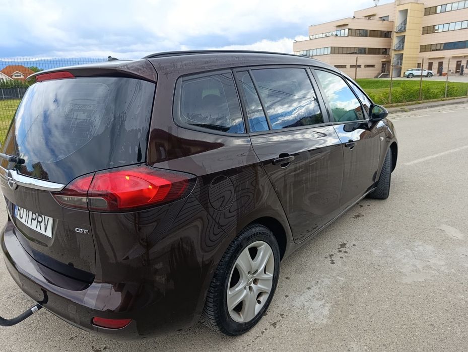 Opel Zafira tourer