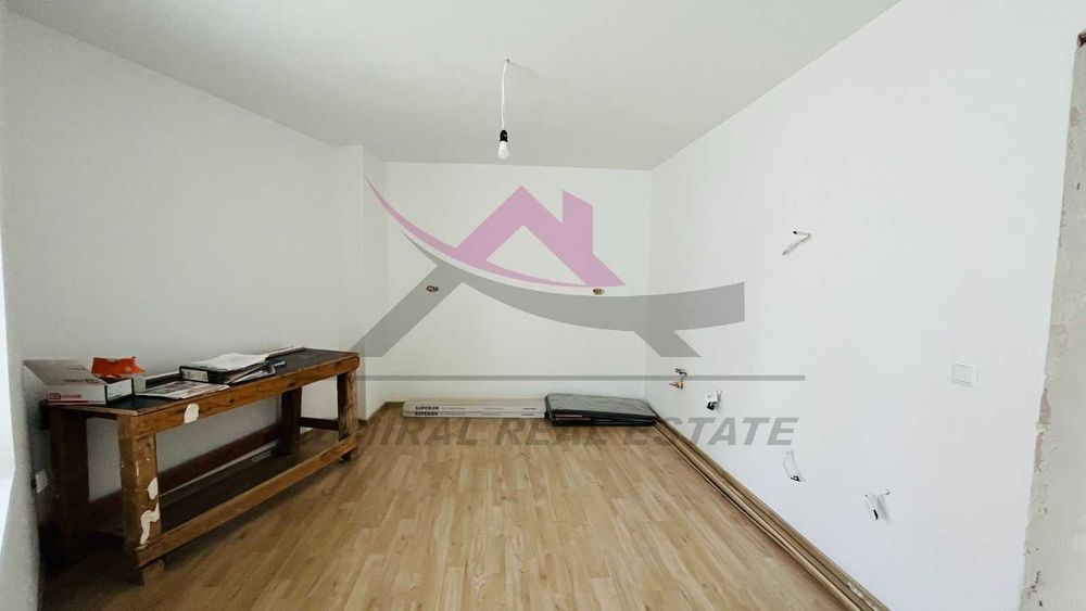 Продава се Тристаен апартамент в Варна, Кайсиева градина - 78 кв.м за 1731 €/кв.м - Снимка #1