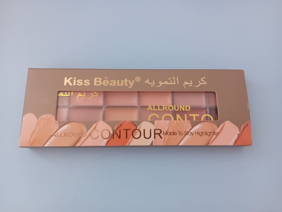 Contour Kiss Beauty