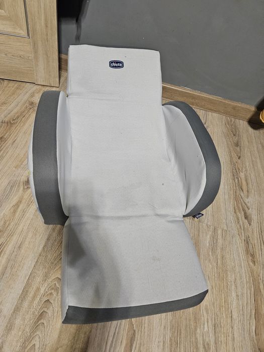 Детское кресло chicco