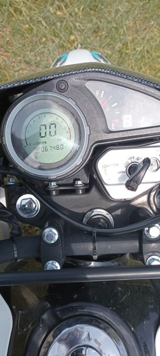 Продам мотоцикл Enduro B5 250cc