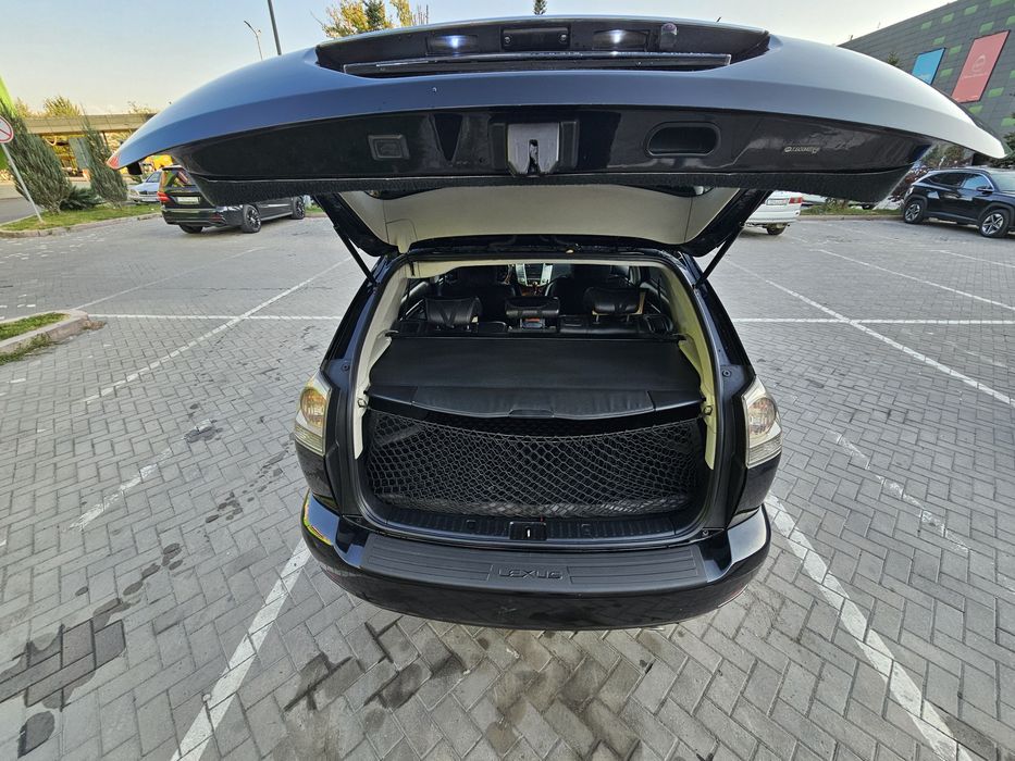 В прадаже LEXUS RX330