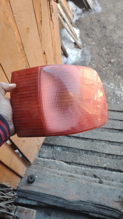 Продам запчасти на ауди б4 2.0