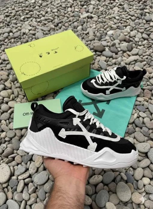 Off white *calitate premium*