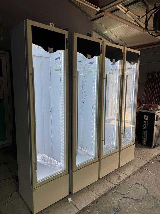 Vitrină frigorifică Slim LED 200 cm