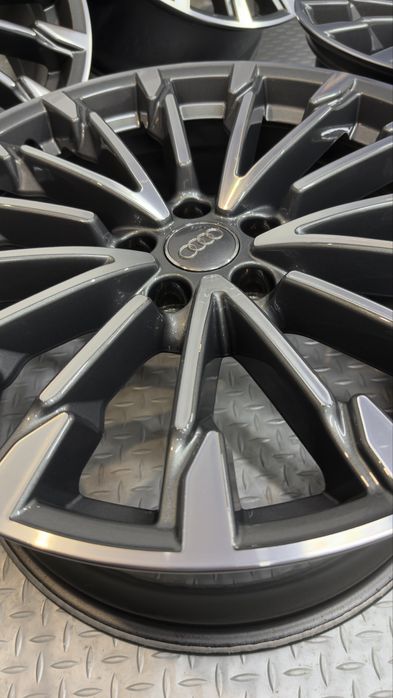 Оригинални 5х112 19” Audi S5 F5