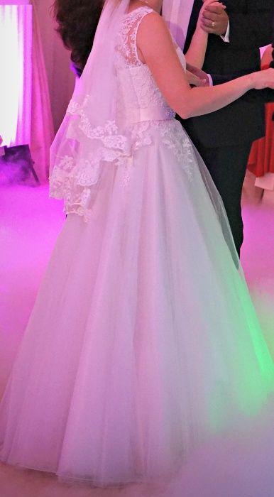 Rochie mireasa tip A