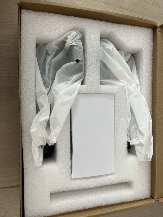 Incuietoare inteligentă pentru usă cu amprenta digitala - noua