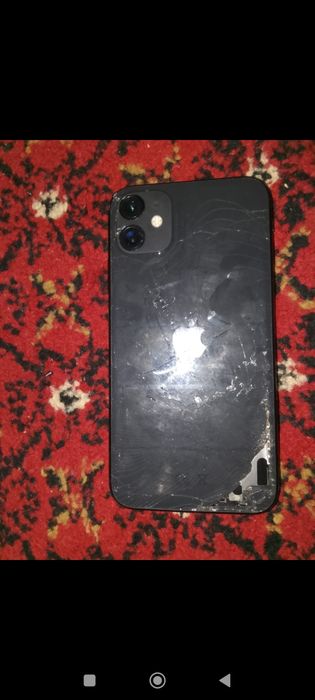 Айфон 11 заблокированный