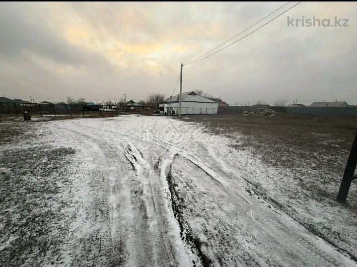 Продам дом, с отдельным участком