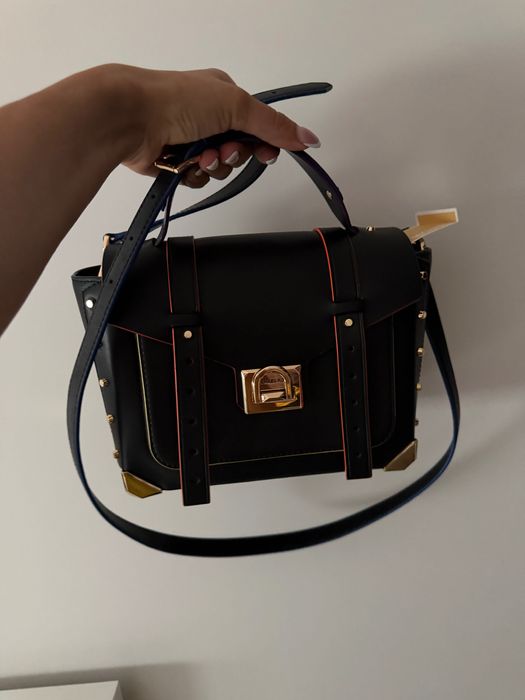 Michel Kors чанта оригинална