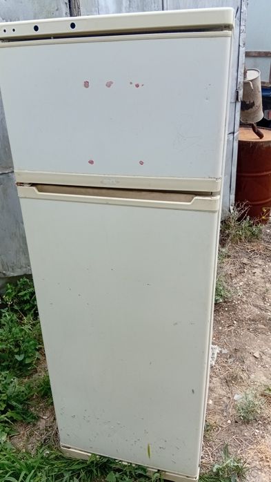 Холодильник жасамайды