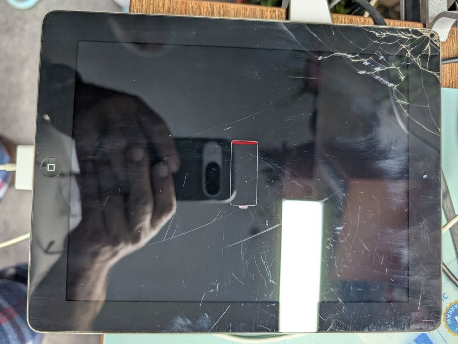 iPad 3, iPad Air 1 ,Nokia( A1430 ,2 bucăți A1474, Nokia t20