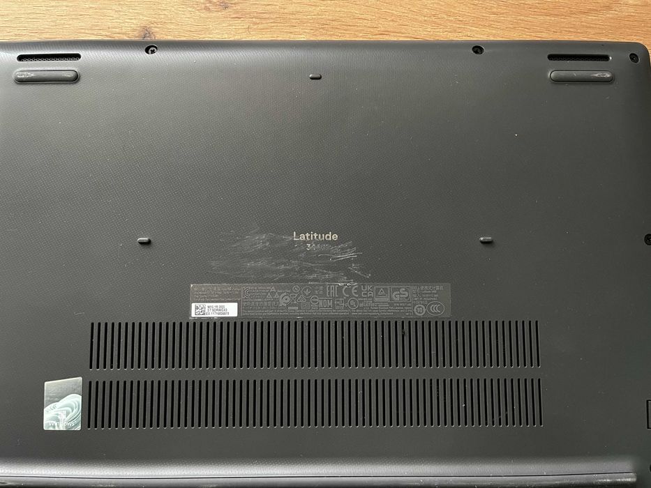 Dell Latt. 3440, 13th gen Core I5-1335U, 64GB RAM, 256GB SSD, 14" FHD