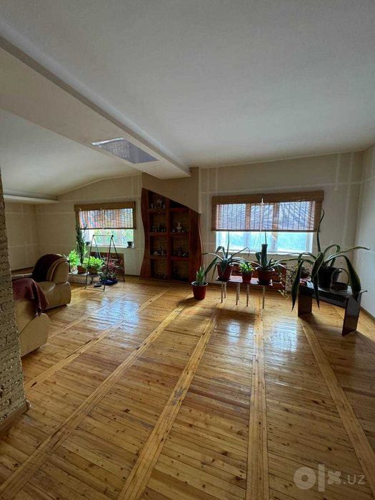Продаётся дом с участком — Парк Тельмана