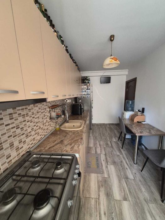 De vanzare Apartament 2 camere Rezidential Apusului - Rosu /2 locuri de parcare