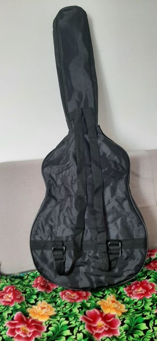 Гитара 3/4 в хорошем состоянии