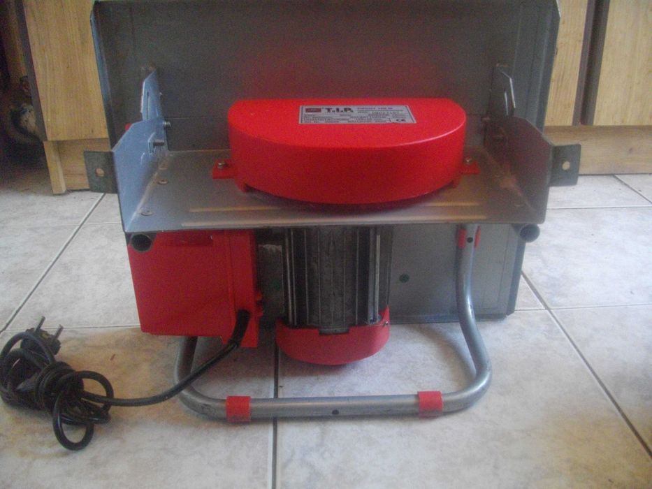 720W PRACTYL 600W T.I.P. Ел. Машина Рязане Плочи Плочки Герм/КНР 33мм