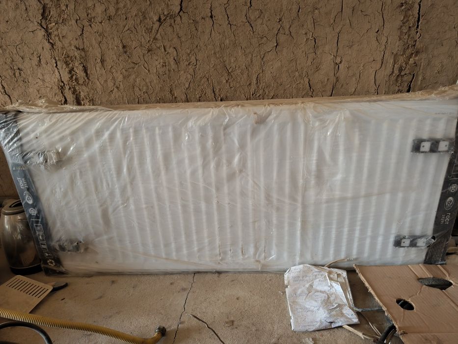Ataplrnya radiator sotiladi yangi
