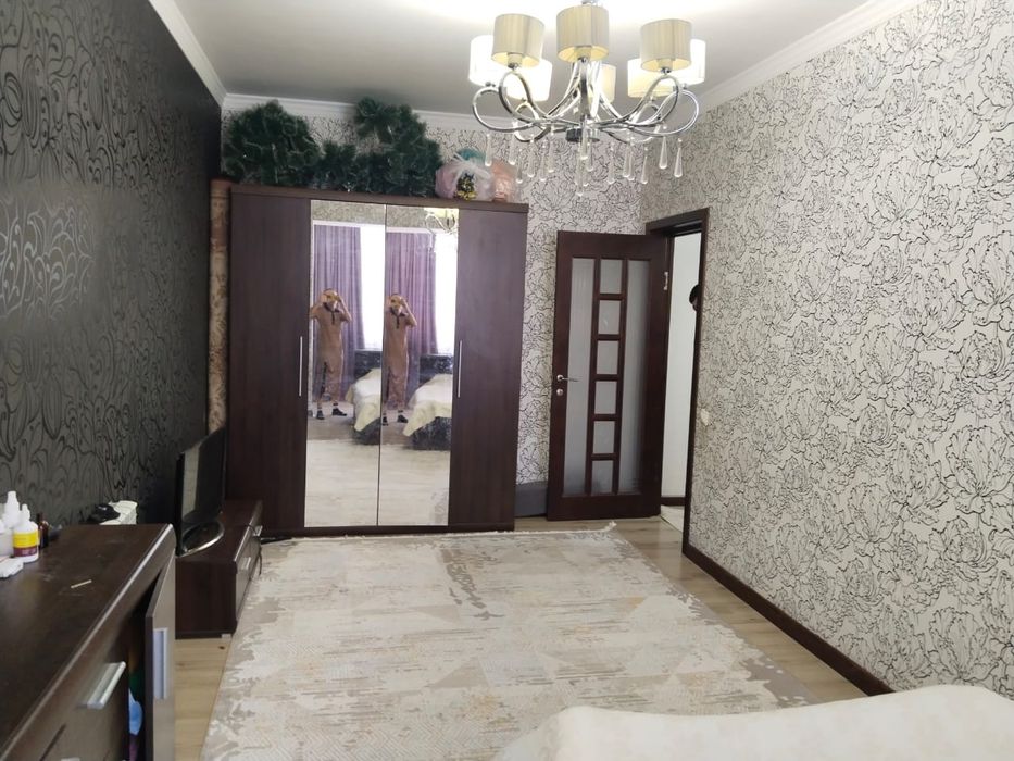 Продам 2к. квартиру на Батыс-2