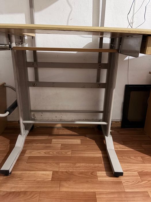 Продам стол для комп