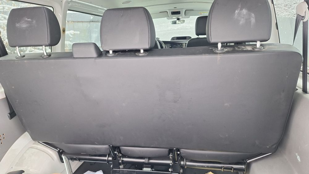 Bancheta spare 3 locuri randul 3 Transporter Caravelle T5 T6