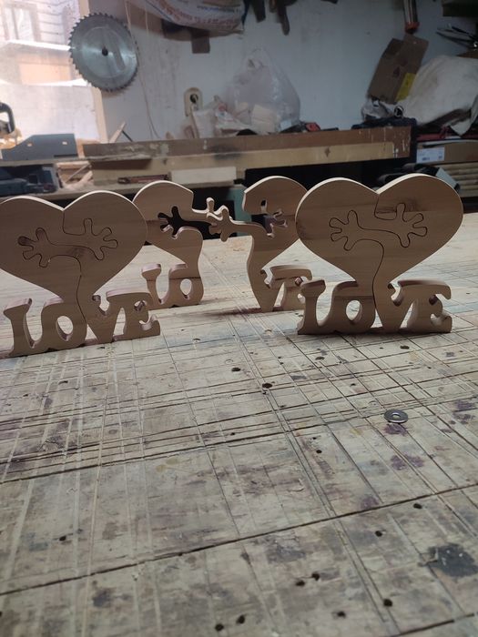 Сувениры из дерева