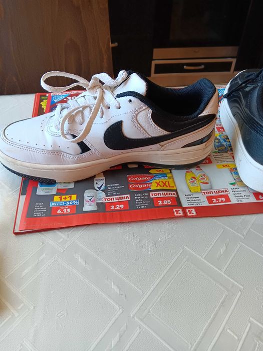Маратонки puma i nike