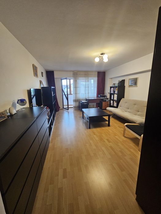 PROPRIETAR apart MOBILAT+UTILAT 2 cam 67mp,et intermed,Calea Romanului