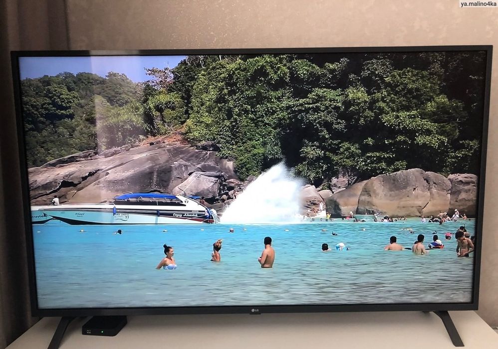 Телевизор LG 55” Smart TV — большой экран