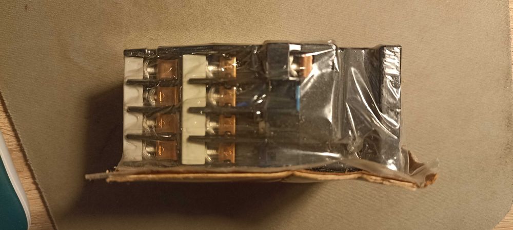 Контактор Siemens 53E 3TH82 53-0A