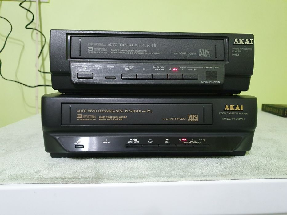 Aparate video Akai functionale