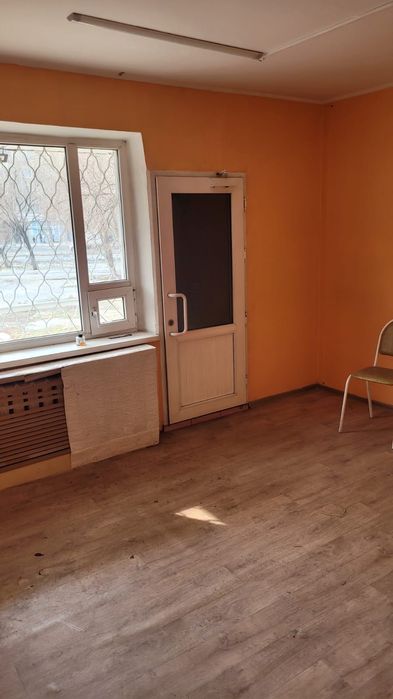 Продам коммерческую недвижимость в отличном районе.