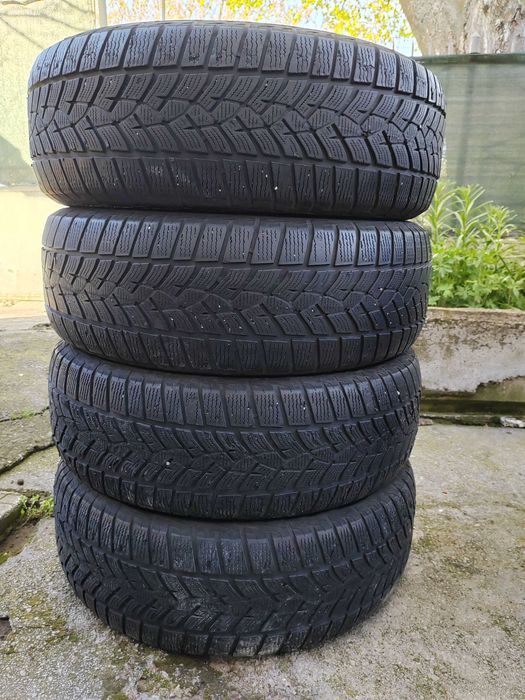 235/65/17 4бр.Goodyear Зимни гуми