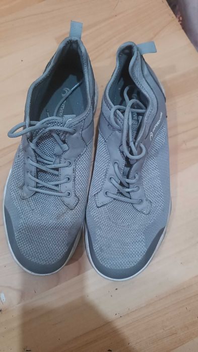 Кроссовки мужские 43 размер