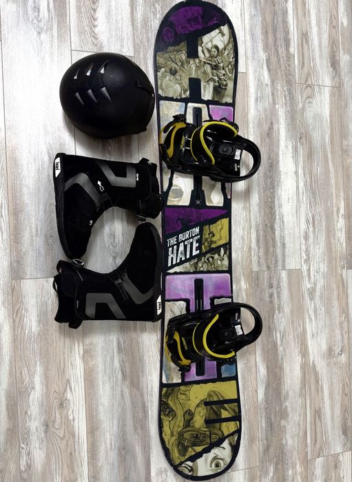 Продам сноуборд с креплениями в отличном состоянии