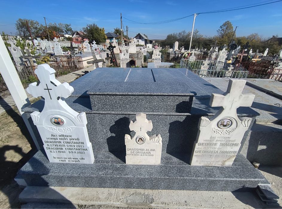 Constructii monumente funerare, Mozaic, Marmura, Granit. Cruci!