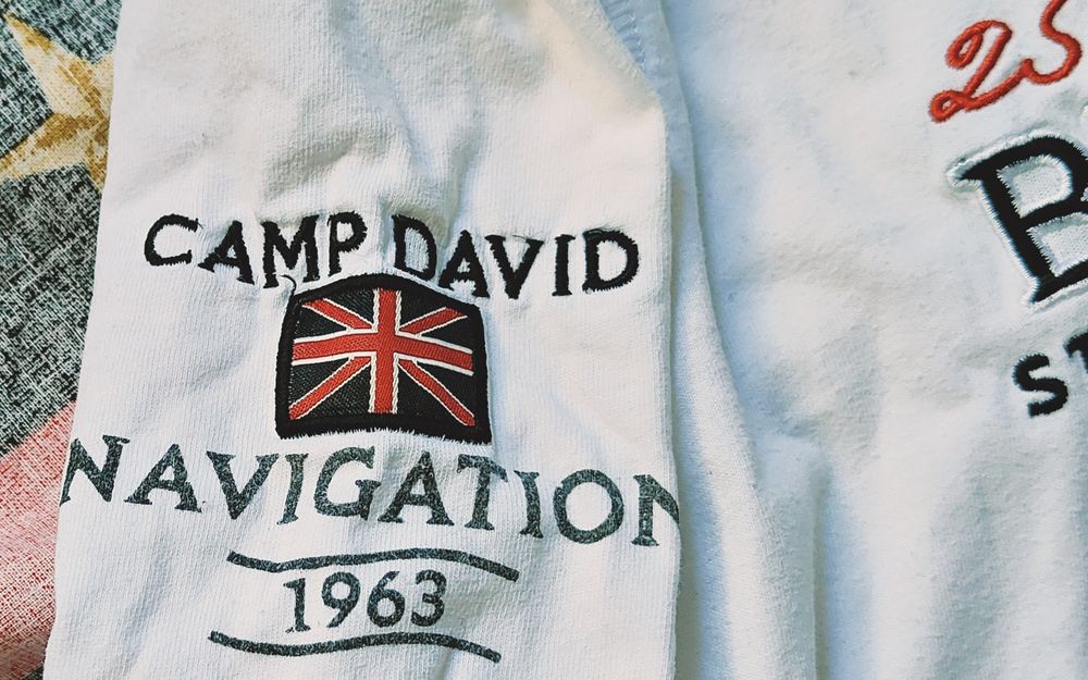 Bluză Camp David.